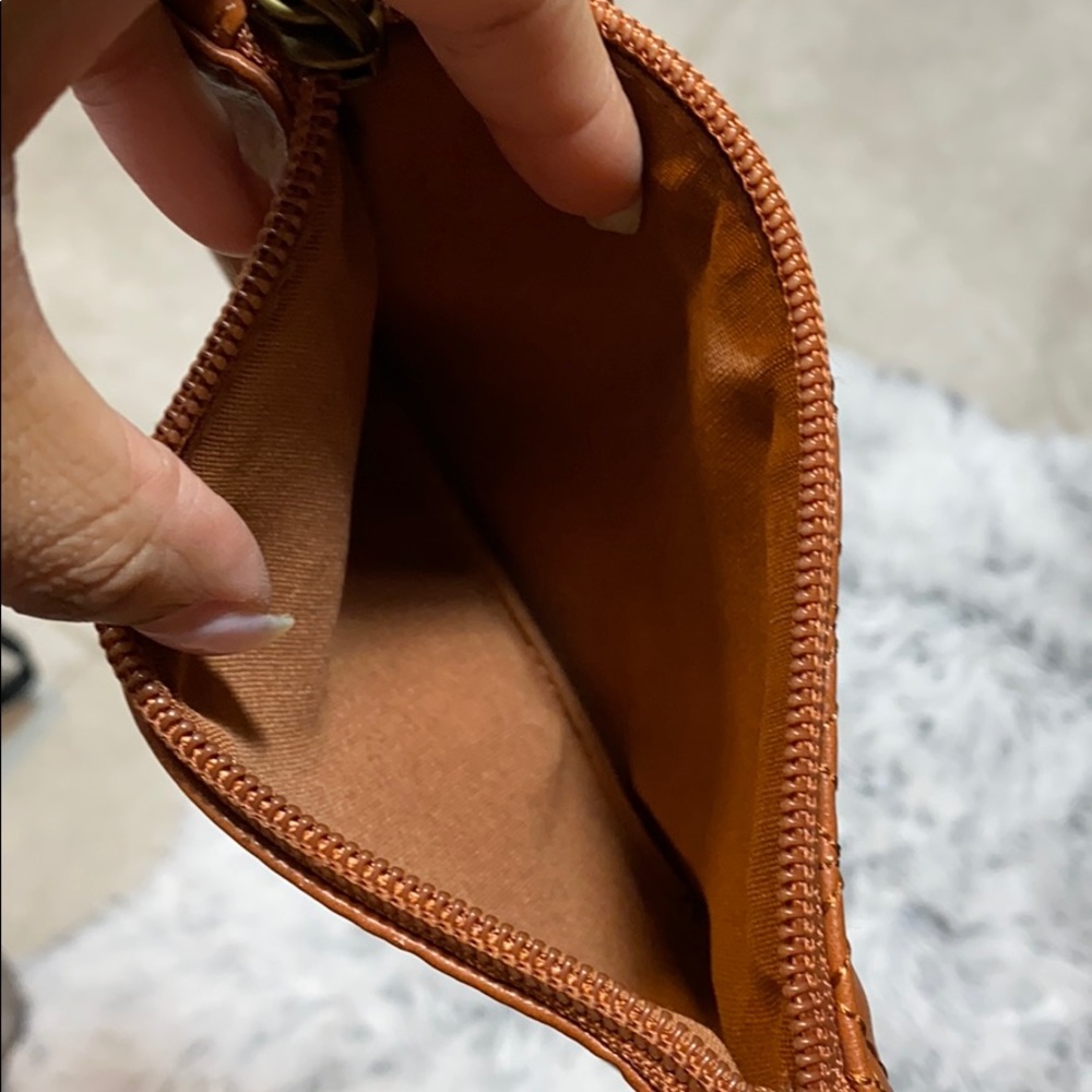 Express wristlet - Picture 3 of 6